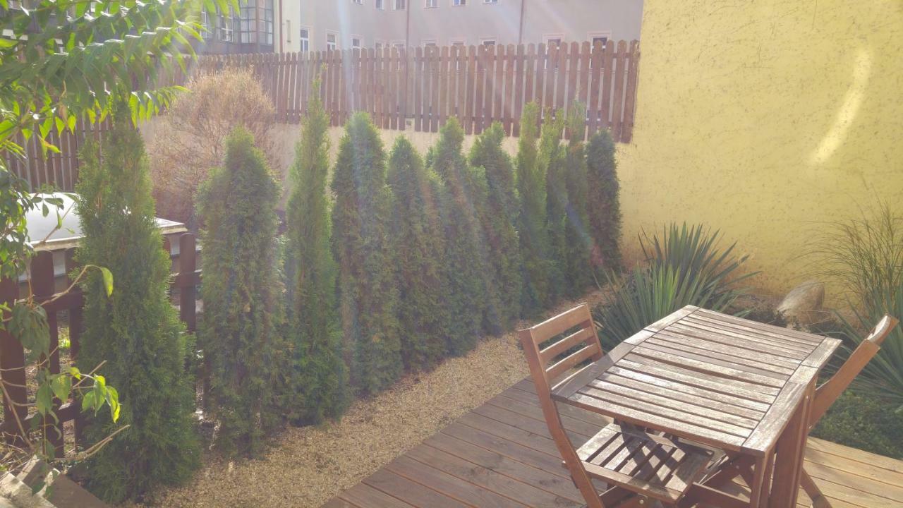 Elegant Apartment With Free Garage In The Center Of Prague Luaran gambar